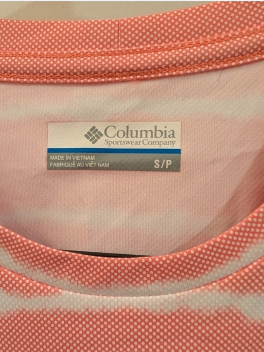 SET of 2 Columbia Omnishade Shirts - Picture 3 of 16